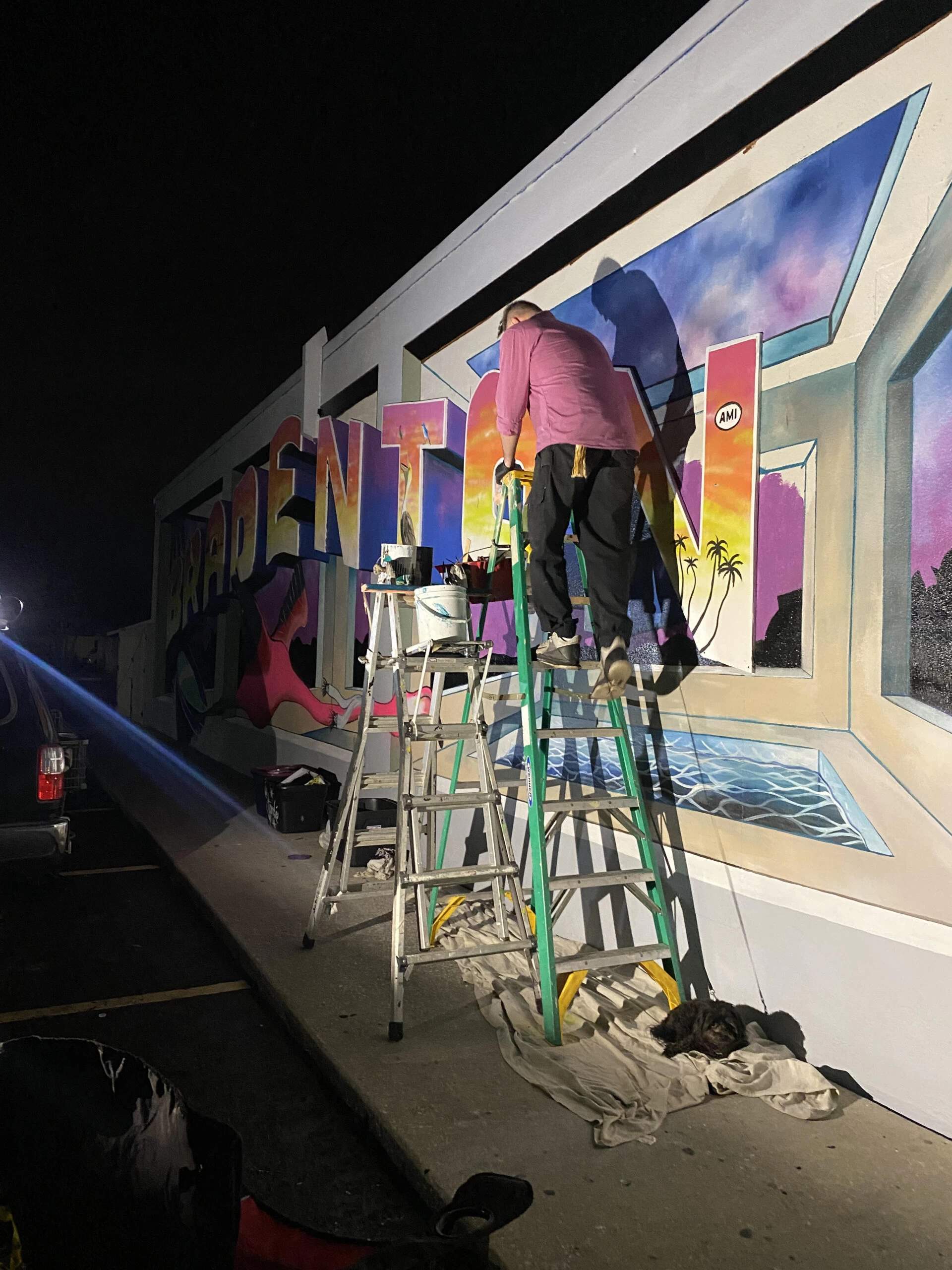 late night work by Jorde' the artist on the bradenton mural